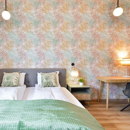 Citystay Stylowe Apartamenty Przy Swietojanskiej กดิเนีย ภายนอก รูปภาพ