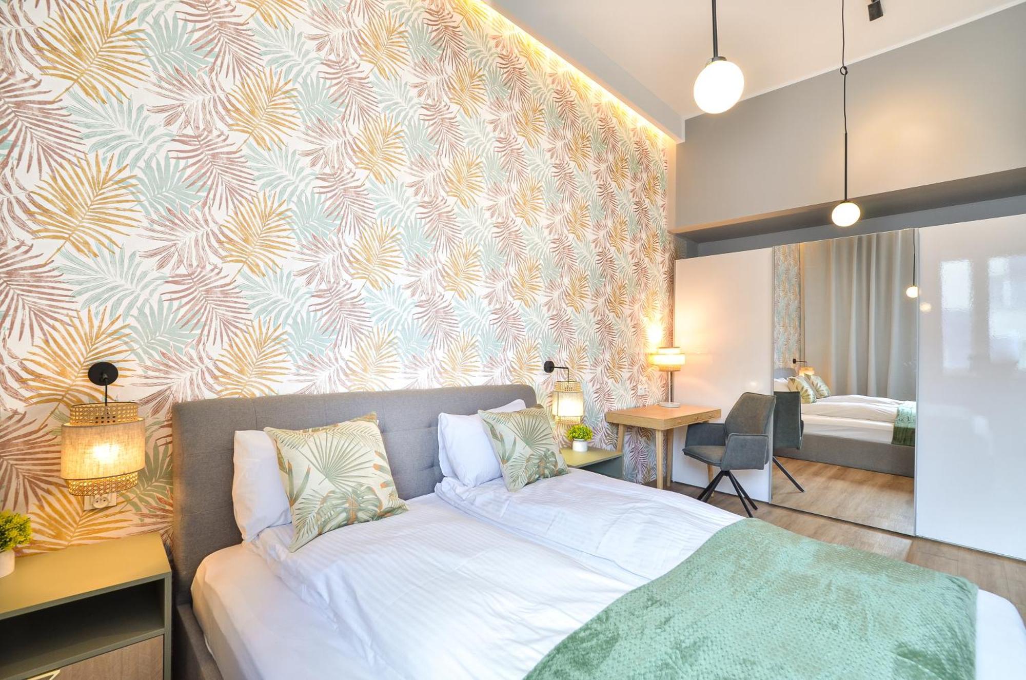 Citystay Stylowe Apartamenty Przy Swietojanskiej กดิเนีย ภายนอก รูปภาพ